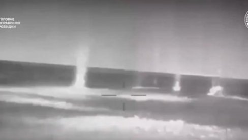 OVO NIJE VIĐENO U ISTORIJI RATOVANJA: Ukrajinci zadali Rusiji brutalan udarac za Novu godinu (VIDEO) OVO NIJE VIĐENO U ISTORIJI RATOVANJA: Ukrajinci zadali Rusiji brutalan udarac za Novu godinu (VIDEO)