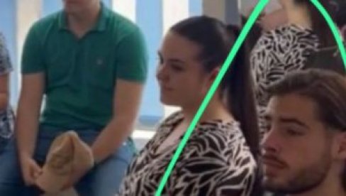 Lazar nije student, Lazar je aktivista Pokreta slobodnih građana (FOTO) Lazar nije student, Lazar je aktivista Pokreta slobodnih građana (FOTO)