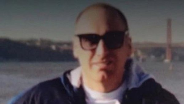 ОВО ЈЕ ВЛАСНИК КАФАНЕ КОГА ЈЕ УБИО МАСОВНИ УБИЦА СА ЦЕТИЊА У крвавом пиру монструм убио сестру и њену децу (ФОТО) ОВО ЈЕ ВЛАСНИК КАФАНЕ КОГА ЈЕ УБИО МАСОВНИ УБИЦА СА ЦЕТИЊА У крвавом пиру монструм убио сестру и њену децу (ФОТО)