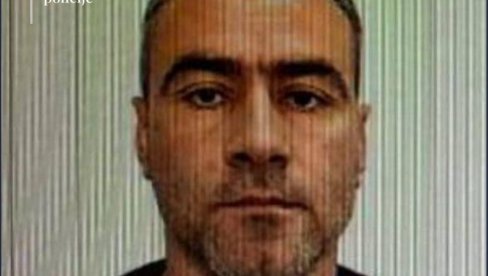 MINISTAR POLICIJE CRNE GORE POTVRDIO PISANJA NOVOSTI: Ubijeno 12 osoba u jezivom masakru na Cetinju MINISTAR POLICIJE CRNE GORE POTVRDIO PISANJA NOVOSTI: Ubijeno 12 osoba u jezivom masakru na Cetinju