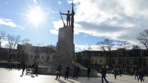 BEZ INCIDENATA: U Kraljevu mirna novogodišnja noć BEZ INCIDENATA: U Kraljevu mirna novogodišnja noć