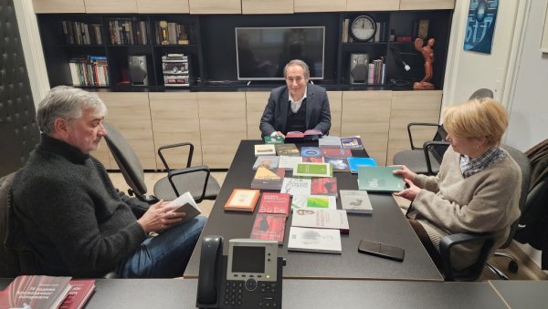НАГРАДА НИКОЛА МИЛОШЕВИЋ: У ужем избору за престижно признање девет аутора НАГРАДА НИКОЛА МИЛОШЕВИЋ: У ужем избору за престижно признање девет аутора