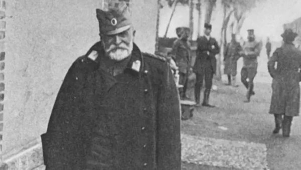 СРБИЈА НИЈЕ БИЛА СПРЕМНА ЗА РАТ У ВРЕМЕ АНЕКСИЈЕ: После руковања, генерал Радомир Путник је рекао Мишићу: Ето, Живојине ми опет заједно СРБИЈА НИЈЕ БИЛА СПРЕМНА ЗА РАТ У ВРЕМЕ АНЕКСИЈЕ: После руковања, генерал Радомир Путник је рекао Мишићу: Ето, Живојине ми опет заједно