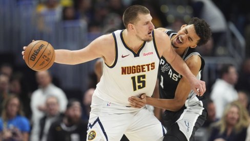 JOKIĆ POKAZUJE DOMINACIJU U NAJPOZNATIJOJ DVORANI: Srbinu je tripl-dabl svakodnevnica JOKIĆ POKAZUJE DOMINACIJU U NAJPOZNATIJOJ DVORANI: Srbinu je tripl-dabl svakodnevnica