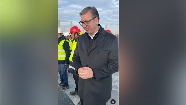 ВУЧИЋ СА ГРАДИЛИША ЕКСПО: Испред времена смо, ствари иду одлично - Хвала свима који се боре за Србију (ВИДЕО) ВУЧИЋ СА ГРАДИЛИША ЕКСПО: Испред времена смо, ствари иду одлично - Хвала свима који се боре за Србију (ВИДЕО)