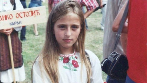 ЗА БАДЊЕ ВЕЧЕ У МИЛЕШЕВИ: Данијела Веселиновић, једина жена на челу трубачког оркестра ЗА БАДЊЕ ВЕЧЕ У МИЛЕШЕВИ: Данијела Веселиновић, једина жена на челу трубачког оркестра