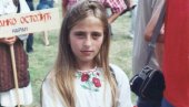 ЗА БАДЊЕ ВЕЧЕ У МИЛЕШЕВИ: Данијела Веселиновић, једина жена на челу трубачког оркестра ЗА БАДЊЕ ВЕЧЕ У МИЛЕШЕВИ: Данијела Веселиновић, једина жена на челу трубачког оркестра