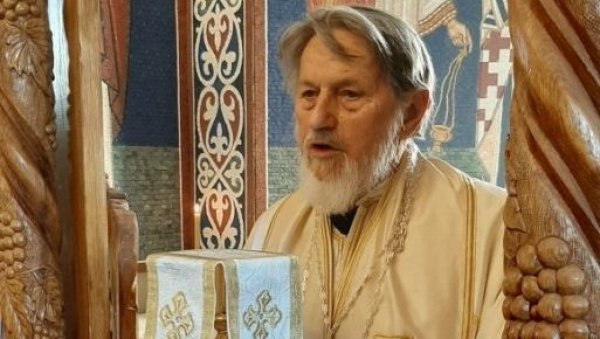 БЕЗ БОГА НИ ПРЕКО ПРАГА: Како је за Новости зборио о Божићу чувени епископ Лаврентије у читавом хришћанском свету БЕЗ БОГА НИ ПРЕКО ПРАГА: Како је за Новости зборио о Божићу чувени епископ Лаврентије у читавом хришћанском свету