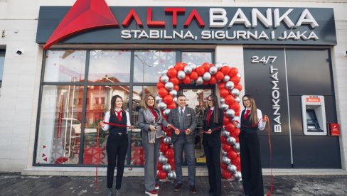 ALTA banka otvorila novu ekspozituru u Čačku – spoj tradicije i modernih tehnologija u srcu Centralne Srbije ALTA banka otvorila novu ekspozituru u Čačku – spoj tradicije i modernih tehnologija u srcu Centralne Srbije