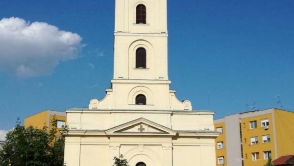НЕМА ГОВОРА О ВЕЋЕМ ПОЖАРУ У ШАБАЧКОМ САБОРНОМ ХРАМУ: Ни ватре, само се дим ширио! НЕМА ГОВОРА О ВЕЋЕМ ПОЖАРУ У ШАБАЧКОМ САБОРНОМ ХРАМУ: Ни ватре, само се дим ширио!