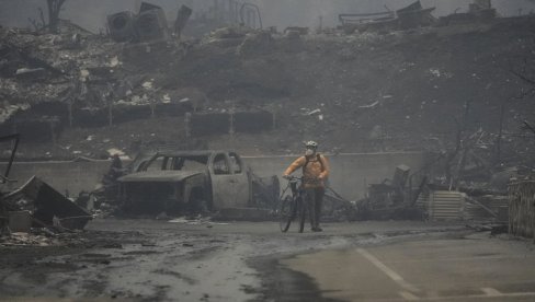 ПОЖАРИ У КАЛИФОРНИЈИ ОСЛОБОДИЛИ ХЕМИКАЛИЈЕ ИЗ ТЛА КОЈЕ ИЗАЗИВАЈУ РАК: Научници открили забрињавајуће податке ПОЖАРИ У КАЛИФОРНИЈИ ОСЛОБОДИЛИ ХЕМИКАЛИЈЕ ИЗ ТЛА КОЈЕ ИЗАЗИВАЈУ РАК: Научници открили забрињавајуће податке