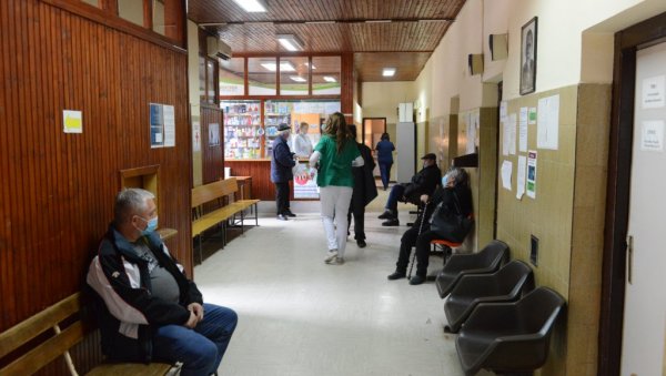 ОБНОВА ОД ПОДА ДО КРОВА: У 2025. планирана санација Здравствене станице у варошици Ушће ОБНОВА ОД ПОДА ДО КРОВА: У 2025. планирана санација Здравствене станице у варошици Ушће