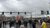 JOŠ JEDNA POTVRDA: Studentske blokade imaju podršku iz Hrvatske (FOTO) JOŠ JEDNA POTVRDA: Studentske blokade imaju podršku iz Hrvatske (FOTO)