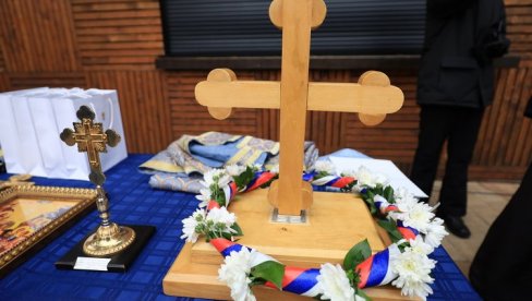 U SUSRET BOGOJAVLJENJU U KRAGUJEVCU: Plivaće se na Šumaričkom jezeru, prijavljivanje do 14. januara U SUSRET BOGOJAVLJENJU U KRAGUJEVCU: Plivaće se na Šumaričkom jezeru, prijavljivanje do 14. januara
