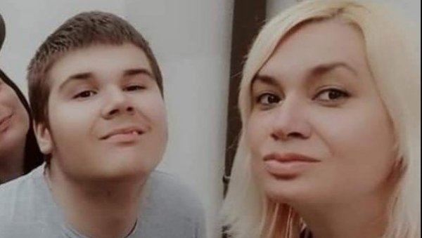 ПЛИВАЋЕ ЗА ЧАСНИ КРСТ, ДА ПОМОГНУ ЛЕПОСАВИ: Богојављење код Лознице биће у знаку акције за тешко болесну самохрану мајку ПЛИВАЋЕ ЗА ЧАСНИ КРСТ, ДА ПОМОГНУ ЛЕПОСАВИ: Богојављење код Лознице биће у знаку акције за тешко болесну самохрану мајку