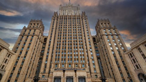 RUSKO MINISTARSTVO SPOLJNIH POSLOVA: Ovo je pokušaj da se nametne šteta po rusku ekonomiju čak i po cenu destabilizacije globalnih tržišta RUSKO MINISTARSTVO SPOLJNIH POSLOVA: Ovo je pokušaj da se nametne šteta po rusku ekonomiju čak i po cenu destabilizacije globalnih tržišta