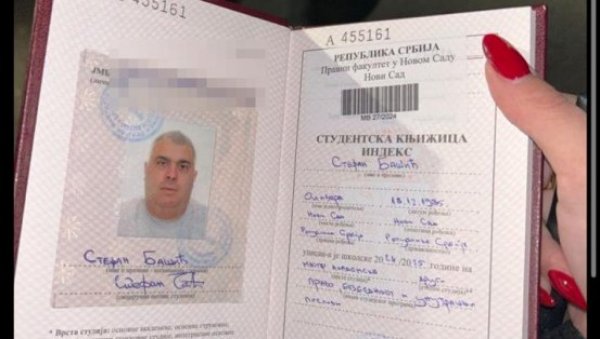 НИСУ ГА ПУСТИЛИ НА ПЛЕНУМ, А ОН РЕДОВНИ СТУДЕНТ: Подаци из индекса све говоре (ФОТО) НИСУ ГА ПУСТИЛИ НА ПЛЕНУМ, А ОН РЕДОВНИ СТУДЕНТ: Подаци из индекса све говоре (ФОТО)