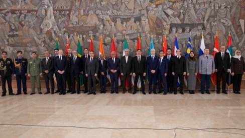 VULIN PRIREDIO PRIJEM ZA PREDSTAVNIKE ZEMALJA BRIKS PLUS: Srbija zahvalna zemljama zato što nas cene, podržavaju i razumeju VULIN PRIREDIO PRIJEM ZA PREDSTAVNIKE ZEMALJA BRIKS PLUS: Srbija zahvalna zemljama zato što nas cene, podržavaju i razumeju