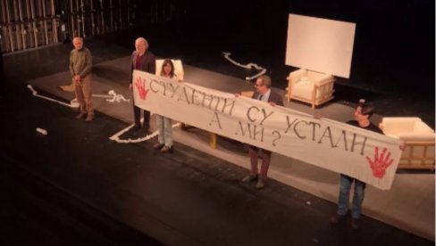 GLUMCI ATELJEA 212 BRUTALNO NAPALI RTS: Navukla ih opozicija – pa im kriv svetski stručnjak za Holokaust GLUMCI ATELJEA 212 BRUTALNO NAPALI RTS: Navukla ih opozicija – pa im kriv svetski stručnjak za Holokaust
