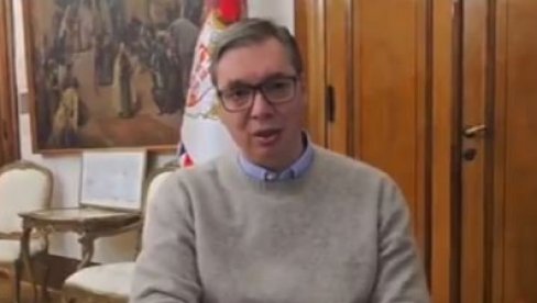 OPOZICIJA ISPIRA MOZAK NARODU: Po lažnim istraživanjima imaju veću podršku od Vučića, a ne smeju na referendum da to i dokažu (VIDEO) OPOZICIJA ISPIRA MOZAK NARODU: Po lažnim istraživanjima imaju veću podršku od Vučića, a ne smeju na referendum da to i dokažu (VIDEO)