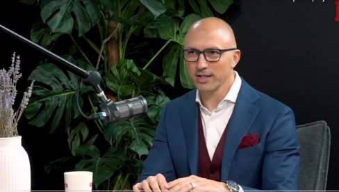 KAKO SE DOLAZI DO MULTIMILIONSKE KOMPANIJE: Saša Popović otkriva gde da pronađemo snagu i motivaciju (VIDEO) KAKO SE DOLAZI DO MULTIMILIONSKE KOMPANIJE: Saša Popović otkriva gde da pronađemo snagu i motivaciju (VIDEO)