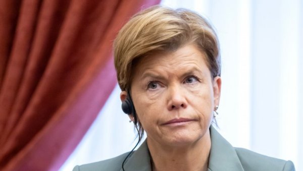 ВОЈНИЦИ НАТО-А НИСУ СПРЕМНИ ЗА РАТ У УКРАЈИНИ Летонски дипломата: Стављање европских чизама на терен Украјине изазвало би ескалацију ВОЈНИЦИ НАТО-А НИСУ СПРЕМНИ ЗА РАТ У УКРАЈИНИ Летонски дипломата: Стављање европских чизама на терен Украјине изазвало би ескалацију