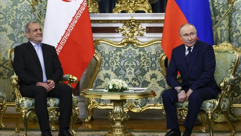 ВЕЛИКИ СПОРАЗУМ ИЗМЕЂУ РУСИЈЕ И ИРАНА: Путин и Пезешкијан се огласили из Москве ВЕЛИКИ СПОРАЗУМ ИЗМЕЂУ РУСИЈЕ И ИРАНА: Путин и Пезешкијан се огласили из Москве