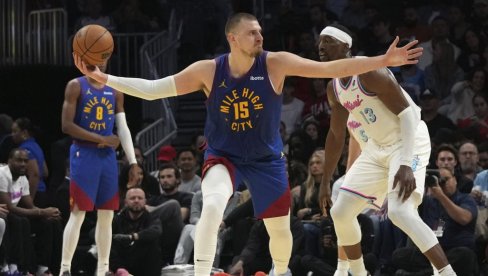 LISTA JE NEBITNA, NIKOLA JOKIĆ JE SINONIM ZA KOŠARKU: Srbin je dobio podršku saigrača, a Denver je ponovo onaj pravi LISTA JE NEBITNA, NIKOLA JOKIĆ JE SINONIM ZA KOŠARKU: Srbin je dobio podršku saigrača, a Denver je ponovo onaj pravi