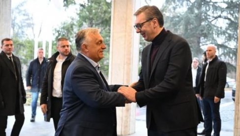 DOBRO NAM DOŠLI, SRBIJA JE I VAŠA KUĆA Vučić ugostio Orbana i Sijarta u Beogradu (FOTO) DOBRO NAM DOŠLI, SRBIJA JE I VAŠA KUĆA Vučić ugostio Orbana i Sijarta u Beogradu (FOTO)