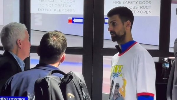 ШТА РАДИШ ТО?! Директор Аустралијан опена пресрео Новака Ђоковића у ходнику и питао га што се онако понаша (ВИДЕО) ШТА РАДИШ ТО?! Директор Аустралијан опена пресрео Новака Ђоковића у ходнику и питао га што се онако понаша (ВИДЕО)