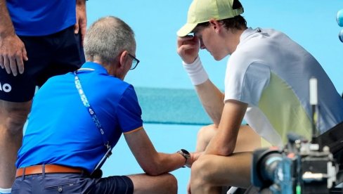 DRAMA NA AUSTRALIJAN OPENU! Janik Siner se našao u velikom problemu DRAMA NA AUSTRALIJAN OPENU! Janik Siner se našao u velikom problemu