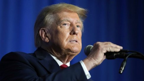 ТРАМП НА МУКАМА: Америка напросто не може против свих
