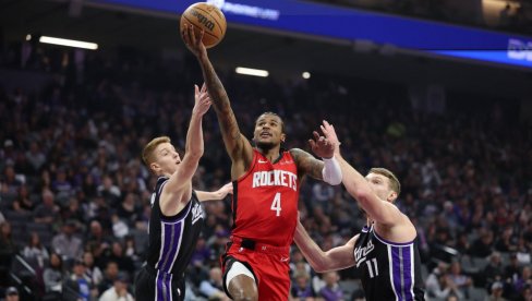 IGRA KOŠARKU SVOG ŽIVOTA: Nekadašnji drugi pik na draftu pokazuje svoj raskošni talenat IGRA KOŠARKU SVOG ŽIVOTA: Nekadašnji drugi pik na draftu pokazuje svoj raskošni talenat
