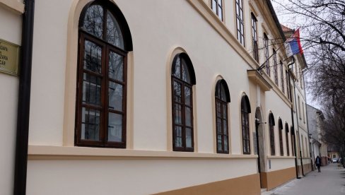 HRAM PROŠLOSTI U NOVOM RUHU: Završena obnova zgrade Istorijskog arhiva u Somboru HRAM PROŠLOSTI U NOVOM RUHU: Završena obnova zgrade Istorijskog arhiva u Somboru