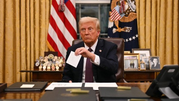 ТРУДО ОДБРУСИО ТРАМПУ: За златно доба Америке потребни канадски ресурси ТРУДО ОДБРУСИО ТРАМПУ: За златно доба Америке потребни канадски ресурси