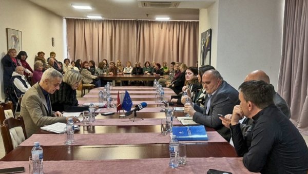 ОДРЖАНА СКУПШТИНА АКЦИОНАРА ИНСТИТУТА ИГАЛО: План реструктурирања није усвојен, саветоване корекције ОДРЖАНА СКУПШТИНА АКЦИОНАРА ИНСТИТУТА ИГАЛО: План реструктурирања није усвојен, саветоване корекције