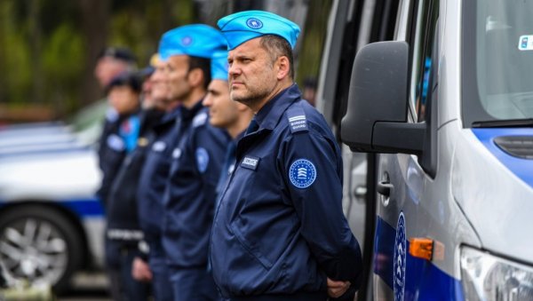 ЕП ДАО ЗЕЛЕНО СВЕТЛО ЗА ЗАЈЕДНИЧКЕ ПАТРОЛЕ ФРОНТЕКСА И СРПСКЕ ПОЛИЦИЈЕ НА НАШИМ ГРАНИЦАМА: У Стразбуру пoтврђен споразум ЕУ и Србијe ЕП ДАО ЗЕЛЕНО СВЕТЛО ЗА ЗАЈЕДНИЧКЕ ПАТРОЛЕ ФРОНТЕКСА И СРПСКЕ ПОЛИЦИЈЕ НА НАШИМ ГРАНИЦАМА: У Стразбуру пoтврђен споразум ЕУ и Србијe
