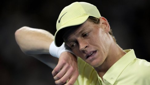 ОВО МНОГО БОЛИ! Јаник Синер након пораза у полуфиналу Аустралијан опена