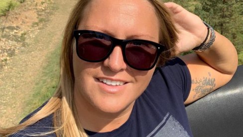 ANA ŽIVANOVIĆ PORUČILA: Deci je mesto u školi ANA ŽIVANOVIĆ PORUČILA: Deci je mesto u školi