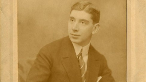UMETNIK KOJI JE POPRAVLJAO DUŠE: Sećanje na Jurija Rakitina (1882 - 1952) koji je ostavio neizbrisiv trag u pozorišnom životu Srbije UMETNIK KOJI JE POPRAVLJAO DUŠE: Sećanje na Jurija Rakitina (1882 - 1952) koji je ostavio neizbrisiv trag u pozorišnom životu Srbije
