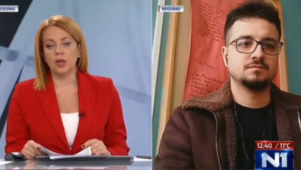 СКАНДАЛ! Малолетнике у хаос гура професор који је 2019. упао у зграду РТС-а када су витлали моторним тестерама по ходницима! (ВИДЕО) СКАНДАЛ! Малолетнике у хаос гура професор који је 2019. упао у зграду РТС-а када су витлали моторним тестерама по ходницима! (ВИДЕО)
