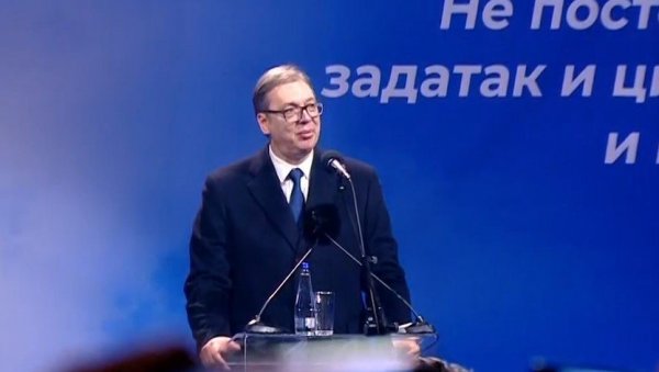 ВУЧИЋ О СКУПУ У ЈАГОДИНИ: Готово да сам заплакао када сам видео толики број људи (ВИДЕО) ВУЧИЋ О СКУПУ У ЈАГОДИНИ: Готово да сам заплакао када сам видео толики број људи (ВИДЕО)