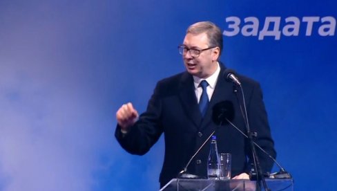 VUČIĆ O NAMERAMA OPOZICIJE: Žele da se vrate na vlast oni koji bi i danas da hapse sve Srbe zato što su Srbi VUČIĆ O NAMERAMA OPOZICIJE: Žele da se vrate na vlast oni koji bi i danas da hapse sve Srbe zato što su Srbi