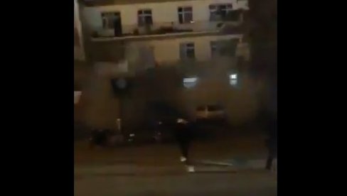 (UZNEMIRUJUĆE) SRUŠILA SE ZGRADA U TURSKOJ: Najmanje pet osoba zarobljeno u ruševinama (VIDEO) (UZNEMIRUJUĆE) SRUŠILA SE ZGRADA U TURSKOJ: Najmanje pet osoba zarobljeno u ruševinama (VIDEO)