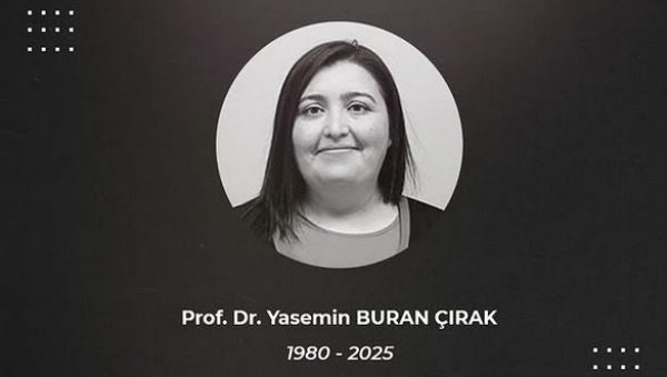 ПОГИНУЛА ДОКТОРКА ИЗ ТУРСКЕ, ЊЕН МУЖ И ДВОЈЕ ДЕЦЕ: Стравична несрећа код Коњица (ФОТО) ПОГИНУЛА ДОКТОРКА ИЗ ТУРСКЕ, ЊЕН МУЖ И ДВОЈЕ ДЕЦЕ: Стравична несрећа код Коњица (ФОТО)