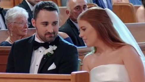 URNEBES NA VENČANJU: Kad je čula mladoženjino pitanje, mlada je ostala u ŠOKU (VIDEO) URNEBES NA VENČANJU: Kad je čula mladoženjino pitanje, mlada je ostala u ŠOKU (VIDEO)