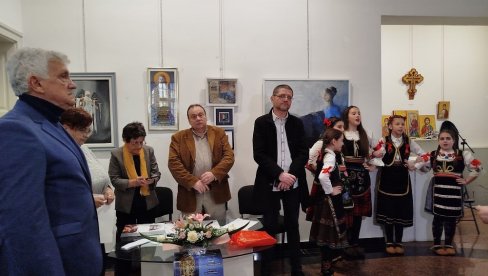 POČEO “SVETOSAVSKI MARATON:“ U Paraćinu na okupu pesnici iz više gradova (FOTO) POČEO “SVETOSAVSKI MARATON:“ U Paraćinu na okupu pesnici iz više gradova (FOTO)