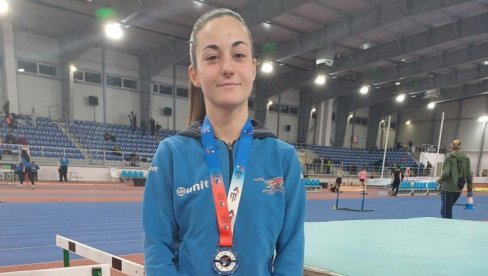 ZRENJANIN JE PONOSAN: Dunja Eremić vicešampionka Srbije u brzom hodanju ZRENJANIN JE PONOSAN: Dunja Eremić vicešampionka Srbije u brzom hodanju