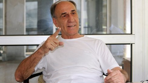 PRAJA U SVIM SRCIMA: Poznata imena iz sveta košarke se opraštaju od legendarnog asa PRAJA U SVIM SRCIMA: Poznata imena iz sveta košarke se opraštaju od legendarnog asa