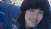 ZIMSKA IDILA: Tanja Savić napunila baterije na skijanju pred nastavak turneje (FOTO) ZIMSKA IDILA: Tanja Savić napunila baterije na skijanju pred nastavak turneje (FOTO)